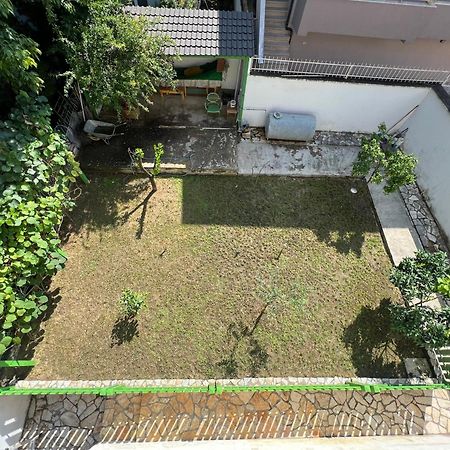 Villa Sokoli, Enjoy Sunset At This Spacious Apartment 地拉那 外观 照片