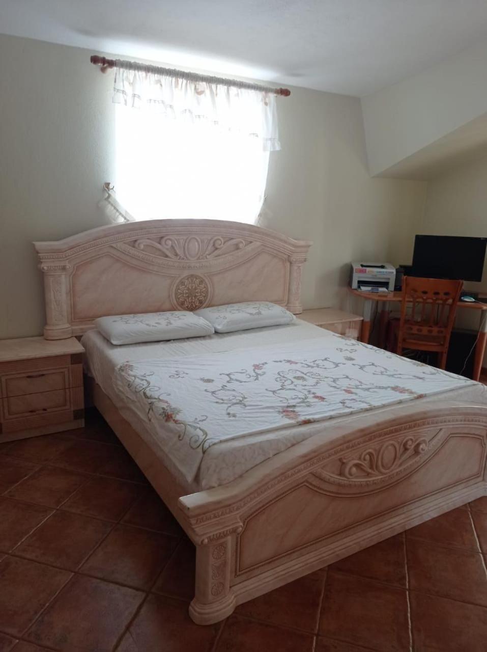 Villa Sokoli, Enjoy Sunset At This Spacious Apartment 地拉那 外观 照片