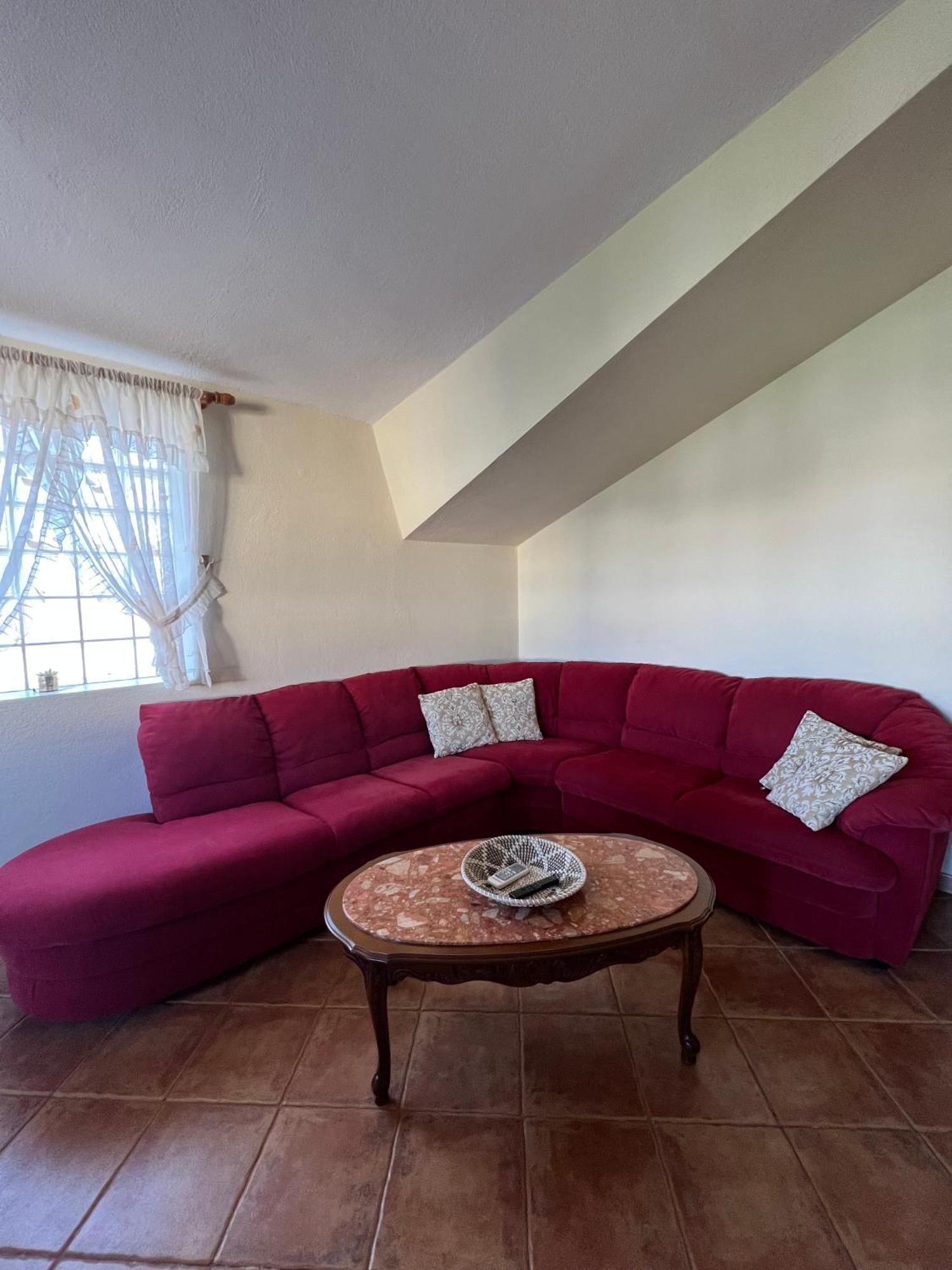 Villa Sokoli, Enjoy Sunset At This Spacious Apartment 地拉那 外观 照片